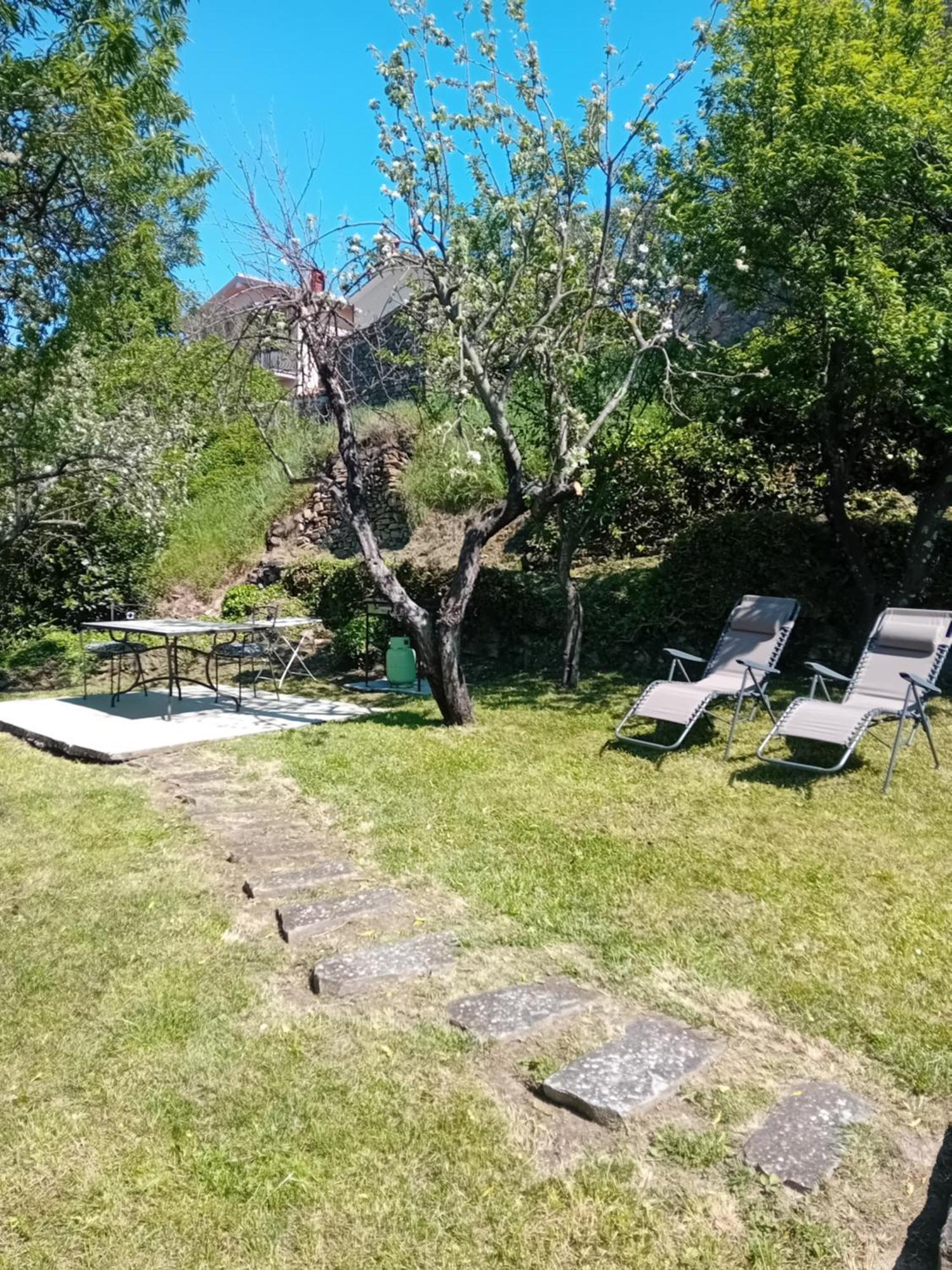 Fig&Lavender Apartment Šmarje Екстериор снимка
